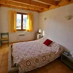 Casa de Férias Maison Calme Avec Terrasse à Saint-pons - Fr-1-165a-91