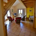 Casa de Férias Maison Calme Avec Terrasse à Saint-pons - Fr-1-165a-91