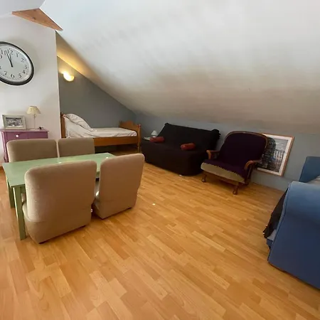 Maison Calme Avec Terrasse A Saint-pons - Fr-1-165a-91 بيت للعطل *